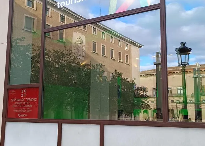 Lc Plaza Del Pilar Апартаменты